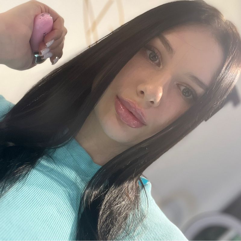 Полина
