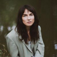 Титова Ольга — окрашивание корней в Архангельске