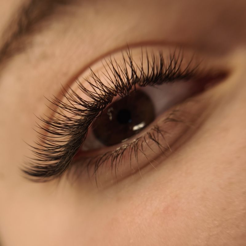 Kitty_lashes.khv