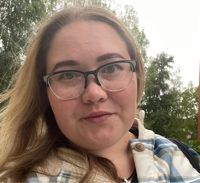 Полина Бурмистрова — архитектура бровей в Сыктывкаре