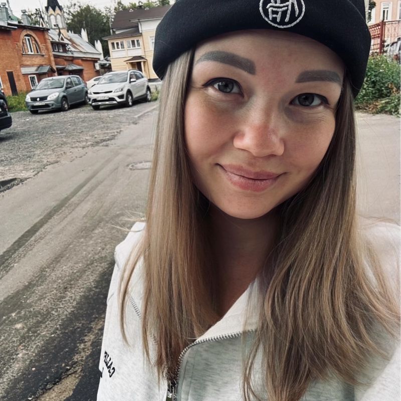Анна Гробович