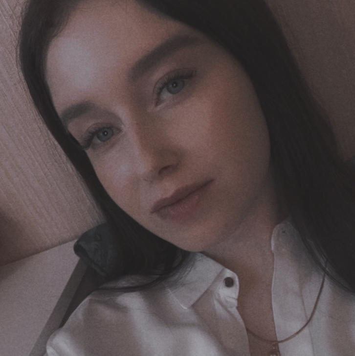 Полина