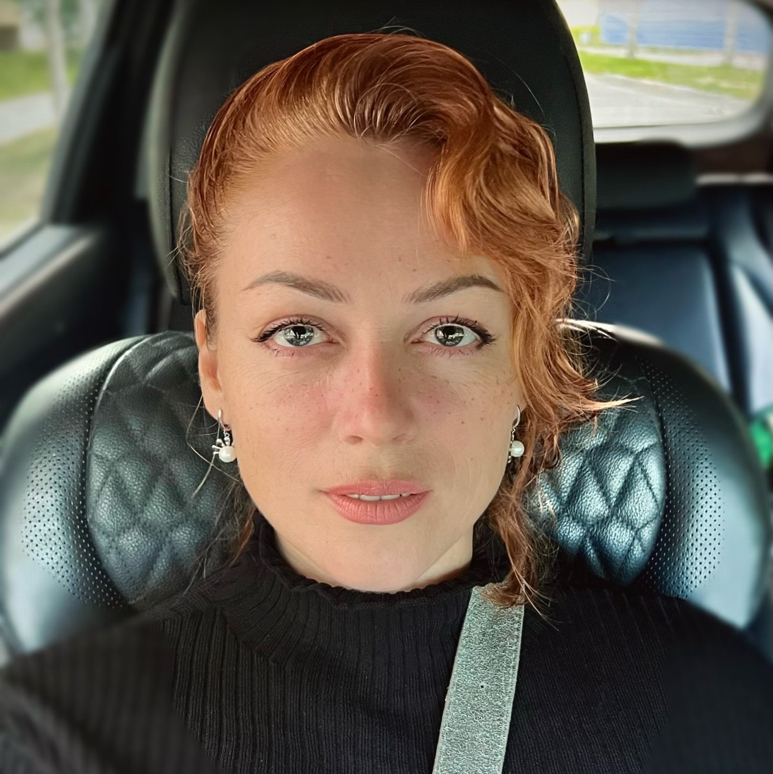 Елена Созинова