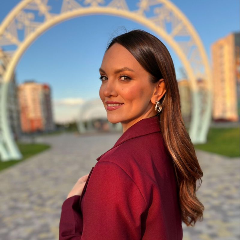 Сулейманова Надежда