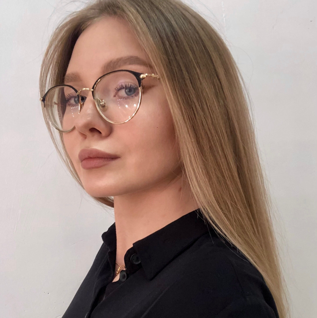 Анна Худяева