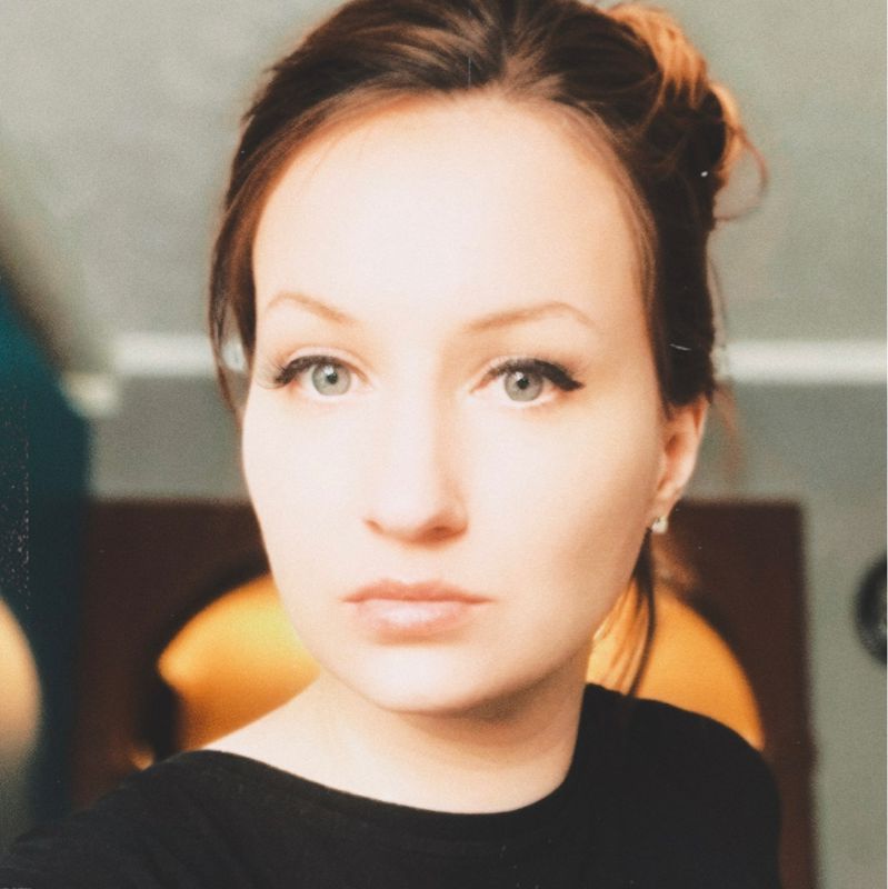 Юлия М