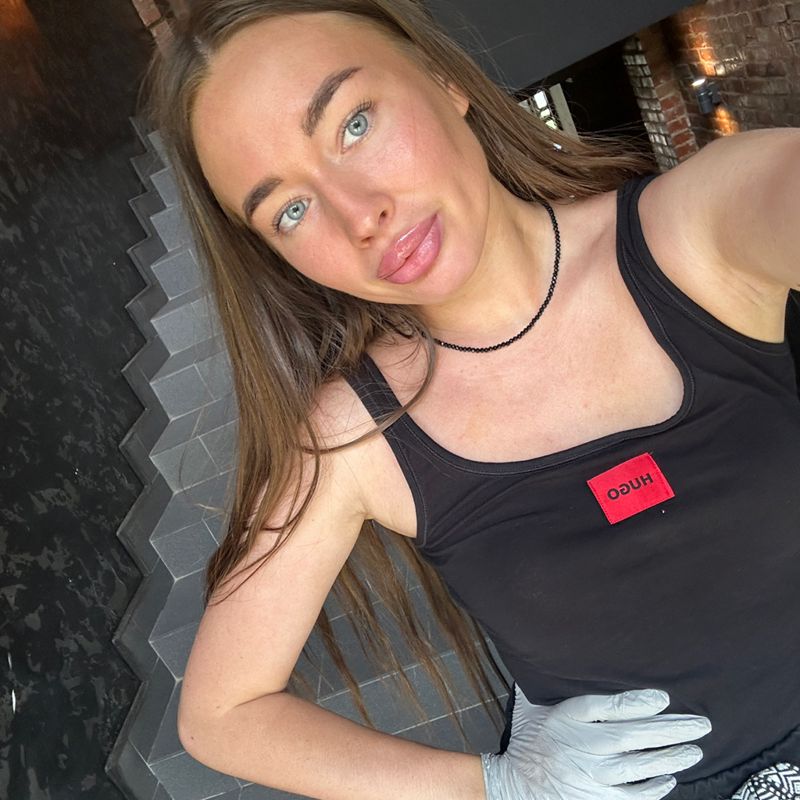 Clean_nails