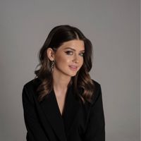Полина — холодное восстановление волос в Севастополе