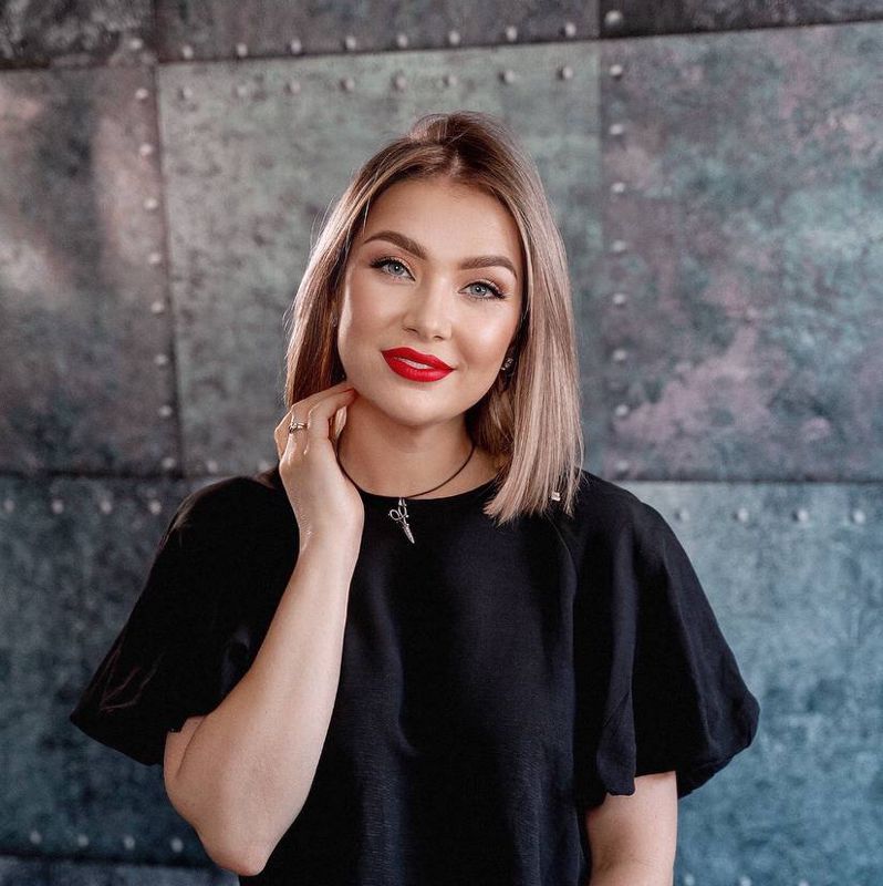 Анна Курбатова