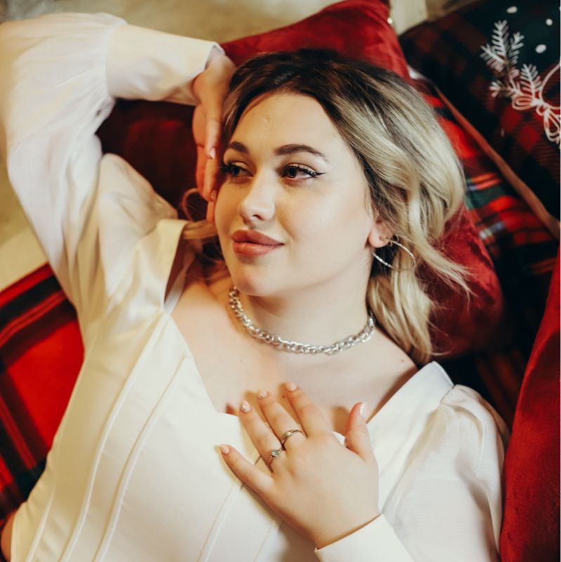Карина
