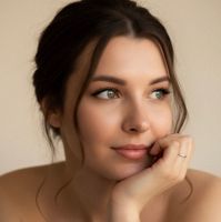 Карина — тейпирование в городе Новомосковск