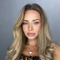 Полина — укладка в Домодедово