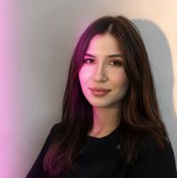 Анастасия Зайцева — укрепление акриловой пудрой в Челнах