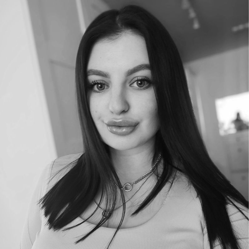 Алина