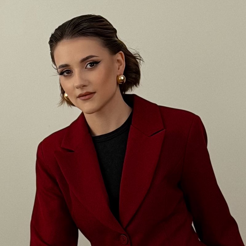 Семенова Елена