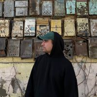 Богдан — тонирование бороды и усов в Саратове