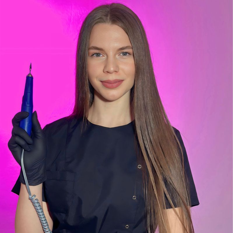 Полина