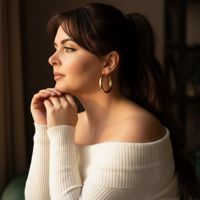 Ольга Як — комплекс услуг в Кургане
