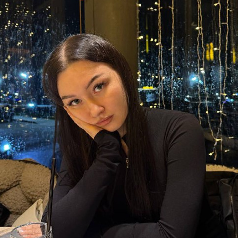 Мухлисова Аделя Ренатовна