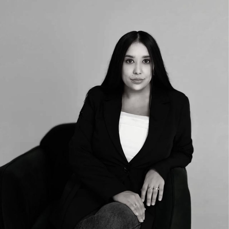 Алина