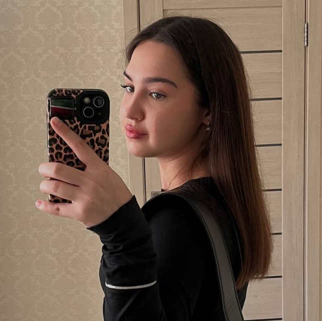 Алина