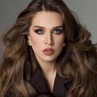 Гурова Карина — прическа в Калуге