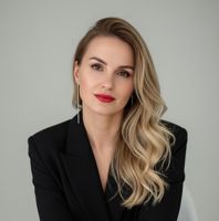 Оксана Короткова — груминг мейн-куна в Ижевске