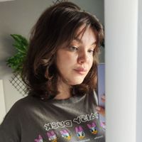 Анна Ветрова — коррекция бровей в Кемерово