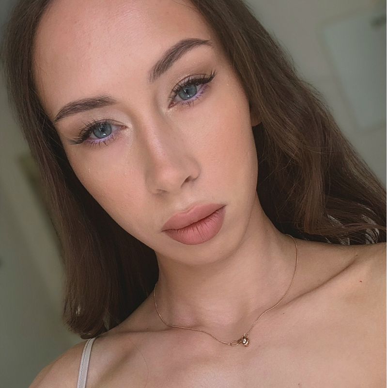 Лена Мельчакова
