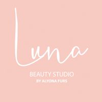 Luna Beauty Studio — коррекция бровей во Владивостоке