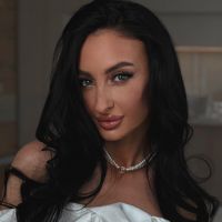 Kari Naumova — маникюр комбинированный в Омске