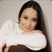 Александра — выход из чёрного в городе Александра
