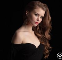 Ирина Горецкая — коррекция бровей в городе Тамбов