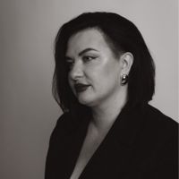 Елена — титановая нить