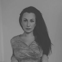 Сабина Дьячкова — коррекция наращенных ногтей в Нижневартовске