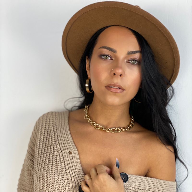 Веселина