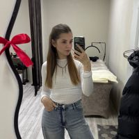 Ангелина Лоскутова — наращивание ресниц объёмное в Тобольске