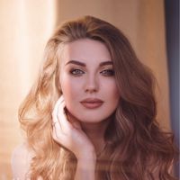 Александра — окрашивание бровей в Сургуте