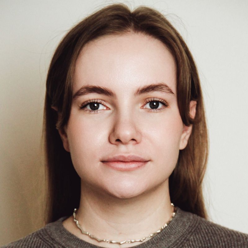 Полина К