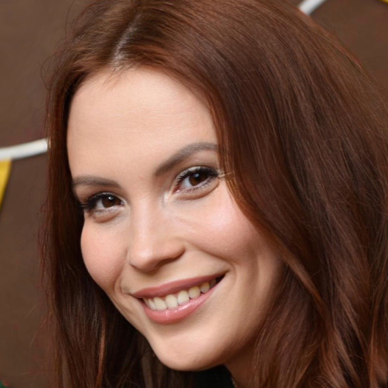 Елена Кемова