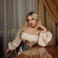 Анна — педикюр без покрытия в Тобольске