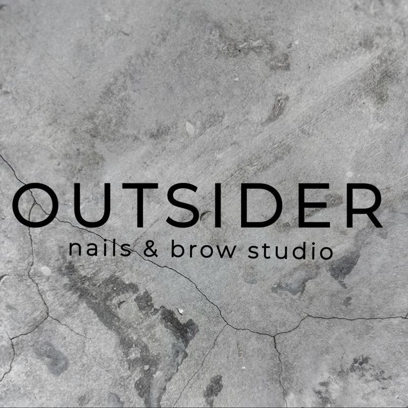 OUTSIDER nails