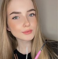 Алена Макарова — окрашивание бровей в Иваново
