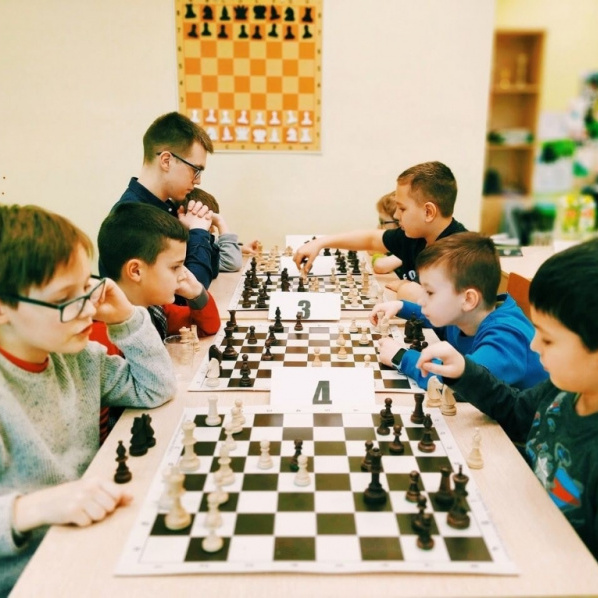 Школа Elsadchess Комендантский