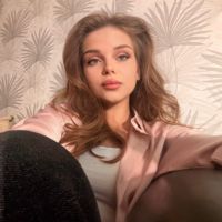 Катерина — замена украшения пирсинга в городе Шахты