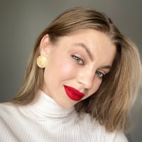 Дарья Кафырина — маникюр без покрытия в Тольятти