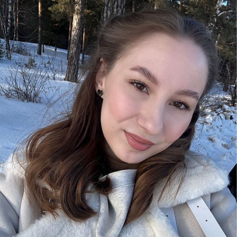 Алена Коробейникова