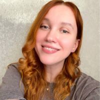 Алёна Крылова — маникюр с покрытием гель-лак в Хабаровске
