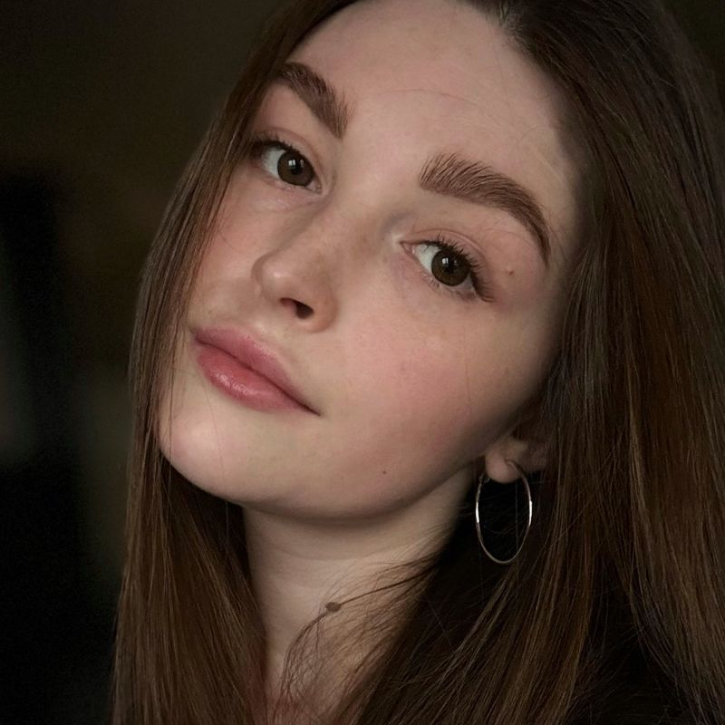 Элина Мокерова