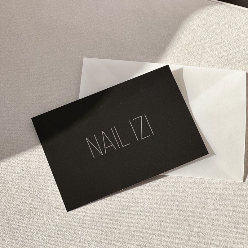 Nail_izi